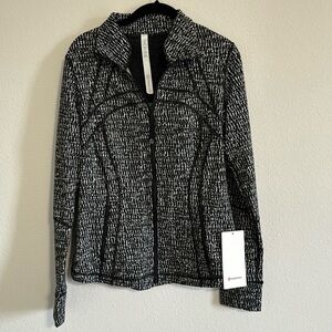 Lululemon Define jacket Luon. Size 10. Tags on